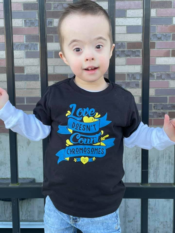 Love Doesn't Count Chromosomes Tee Shirt